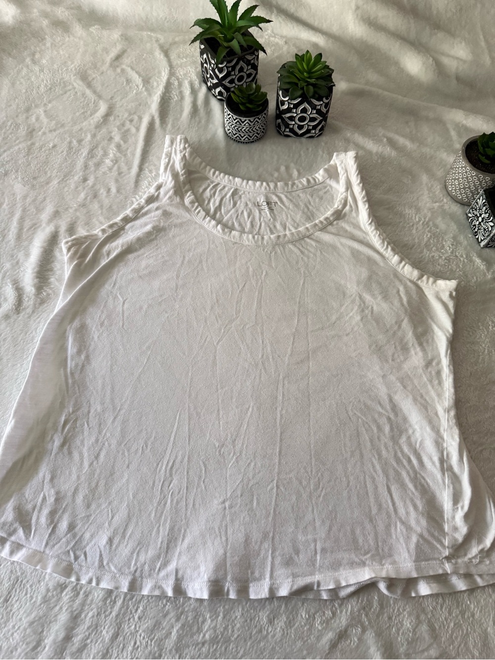 LOFT Outlet White Cotton Tank Top Size XL